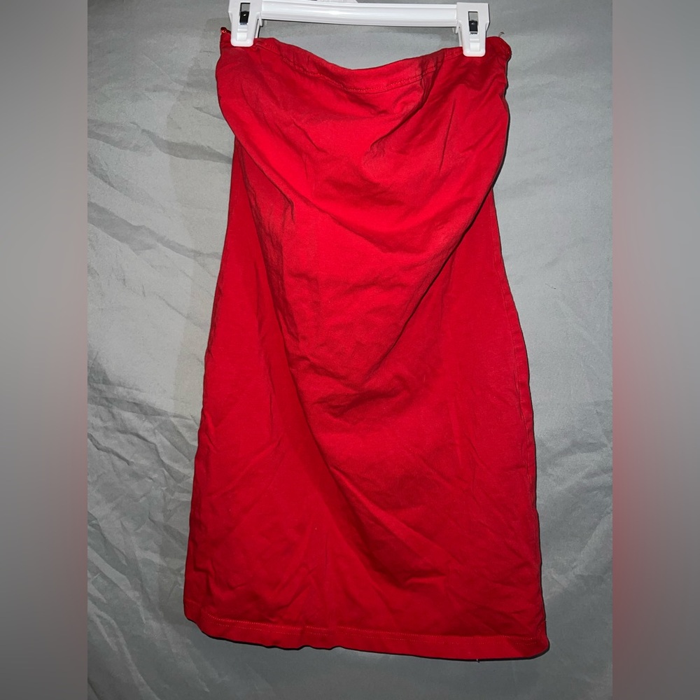 H&M Vibrant Strapless Dress in Scarlet